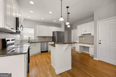 210 Jefferson Woods Drive, Peachtree City, GA 30269 - Photo 11