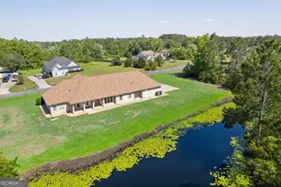190 Lakes Dr, Brunswick, GA 31523 - Photo 33