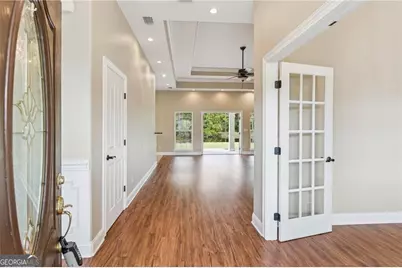 190 Lakes Drive, Brunswick, GA 31523 - Photo 5