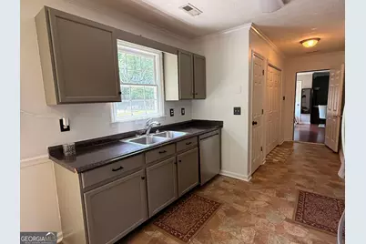 70 Gales Way, Newnan, GA 30263 - Photo 9
