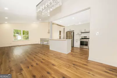 10175 Old Woodland Entry, Johns Creek, GA 30022 - Photo 13