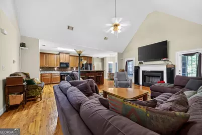 619 Grayridge Road, Gray, GA 31032 - Photo 7