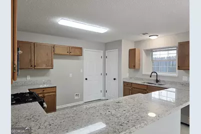 180 Eagle Way, Stockbridge, GA 30281 - Photo 7
