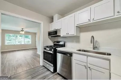 551 Wimbledon Unit A, Atlanta, GA 30324 - Photo 5