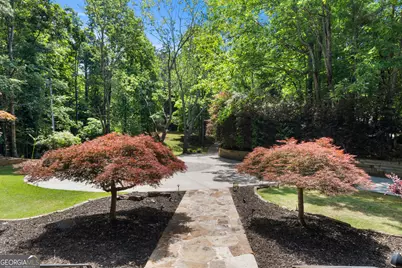 6525 Cox Drive, Flowery Branch, GA 30542 - Photo 5