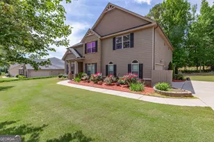 260 Savannah Dr, Senoia, GA 30276 - Photo 3