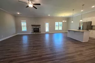 1037 Berkley Ct, Thomson, GA 30824 - Photo 5