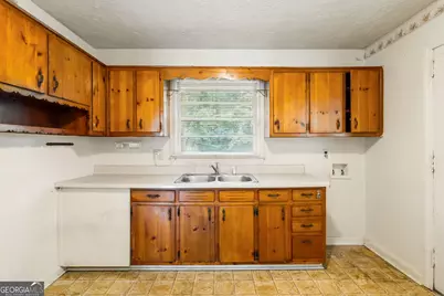 124 Charles Avenue SE, Marietta, GA 30067 - Photo 17