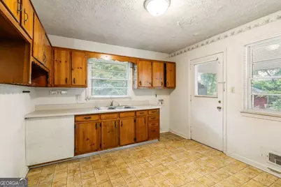 124 Charles Avenue SE, Marietta, GA 30067 - Photo 15