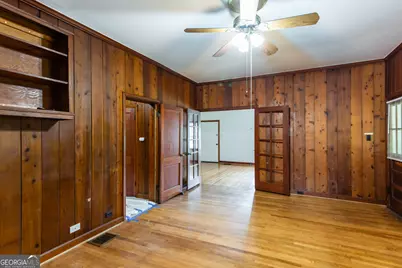2111 M L King Jr Drive NW, Atlanta, GA 30310 - Photo 11
