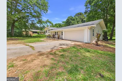 6740 Tell Road, Fairburn, GA 30213 - Photo 3