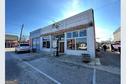 13 Public Square, Bowman, GA 30624 - Photo 1