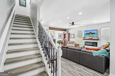 5301 Paramount View Way, Sugar Hill, GA 30518 - Photo 5
