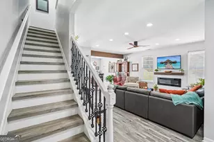 5301 Paramount View Way, Sugar Hill, GA 30518 - Photo 5