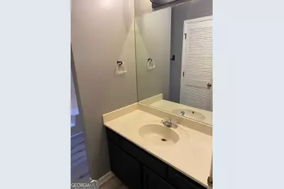 384 Lakeridge Court, Riverdale, GA 30274 - Photo 9