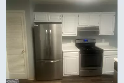 384 Lakeridge Court, Riverdale, GA 30274 - Photo 5