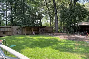3727 Rainbow Circle, Snellville, GA 30039 - Photo 7