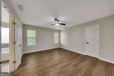 4704 Vineyard Court SE, Smyrna, GA 30082 - Photo 13