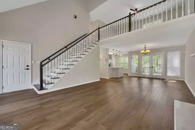 4704 Vineyard Court SE, Smyrna, GA 30082 - Photo 3