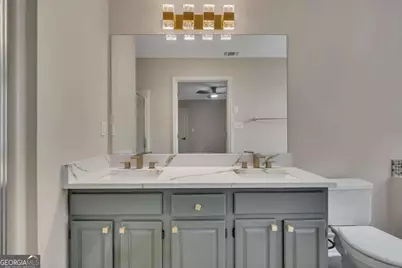 4704 Vineyard Court SE, Smyrna, GA 30082 - Photo 15