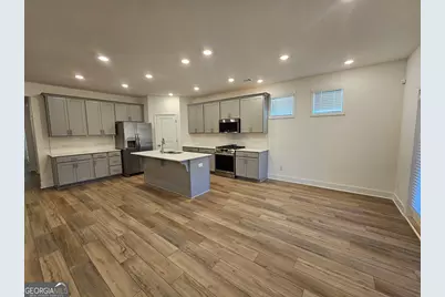 23 Airmont Drive, Sharpsburg, GA 30277 - Photo 3