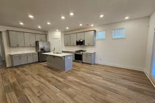 23 Airmont Dr, Sharpsburg, GA 30277 - Photo 3