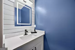 160 SE Vanira Ave SE, Atlanta, GA 30315 - Photo 17