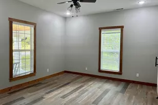 277 Newnan St, Franklin, GA 30217 - Photo 17