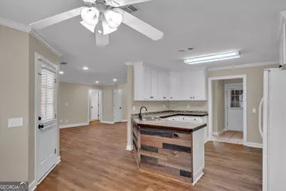 300 Oak Pointe Drive, Dublin, GA 31021 - Photo 25
