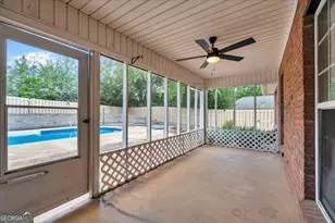 300 Oak Pointe Dr, Dublin, GA 31021 - Photo 13