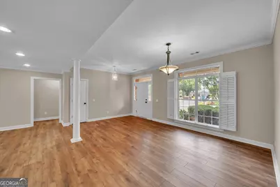 300 Oak Pointe Drive, Dublin, GA 31021 - Photo 17