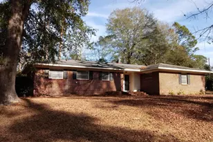 203 Walnut Dr, Sylvania, GA 30467 - Photo 1