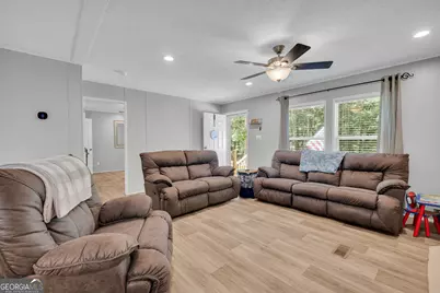 220 Trout Drive, Lavonia, GA 30553 - Photo 11
