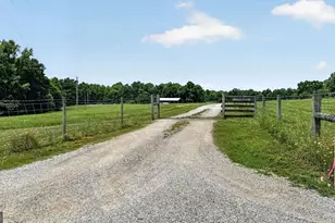 454 Tom Bell Rd, Milner, GA 30257 - Photo 49