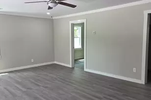 150 Elberton St, Toccoa, GA 30577 - Photo 3