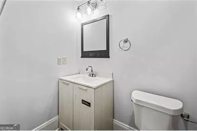684 S Elizabeth Place NW, Atlanta, GA 30318 - Photo 9