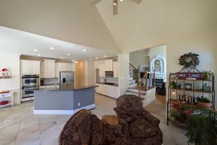 5359 Point S Dr, Gainesville, GA 30504 - Photo 11
