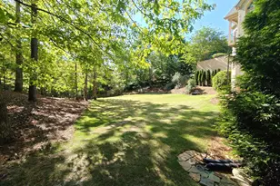 5359 Point S Dr, Gainesville, GA 30504 - Photo 17