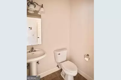 708 Osborne Street #206, Saint Marys, GA 31558 - Photo 3