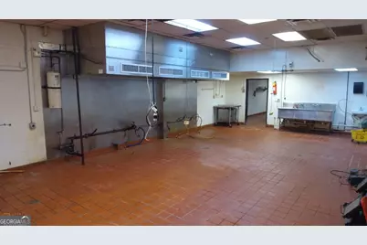 1707 N Expressway, Griffin, GA 30223 - Photo 9
