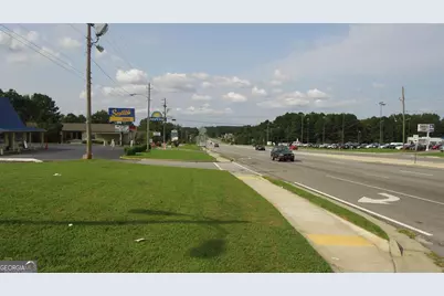 1707 N Expressway, Griffin, GA 30223 - Photo 7