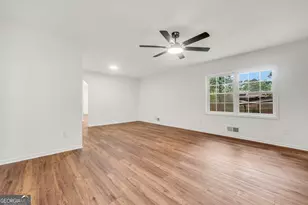104 Dungeness Rd, Griffin, GA 30224 - Photo 13