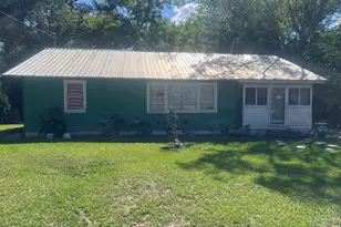 1009 Kitchens Ave, Douglas, GA 31533 - Photo 1