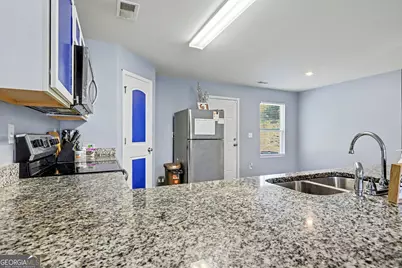 1777 Robinson Court, Griffin, GA 30224 - Photo 9