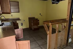2379 Country Club Dr SW, Atlanta, GA 30311 - Photo 13