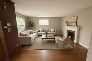 2379 Country Club Dr SW, Atlanta, GA 30311 - Photo 3