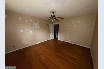 2379 Country Club Drive SW, Atlanta, GA 30311 - Photo 5