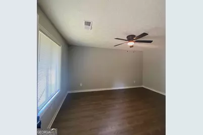 100 Spring Court, Fairburn, GA 30213 - Photo 3