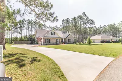 609 Live Oak Way, Dublin, GA 31021 - Photo 3