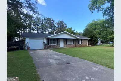 106 Galahad Drive, Warner Robins, GA 31093 - Photo 1